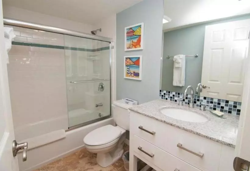 Shell Island Beach Club #7b