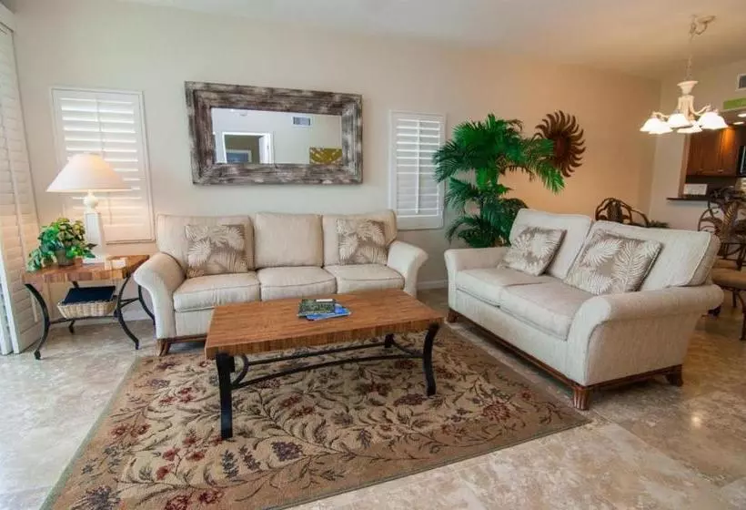 Shell Island Beach Club #7b