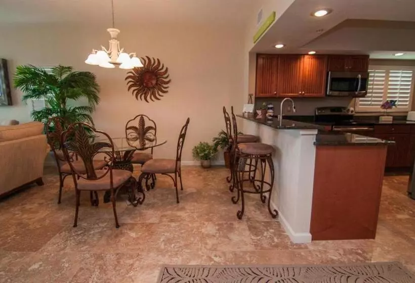 Shell Island Beach Club #7b