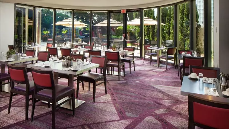 Отель Sheraton Gateway Los Angeles