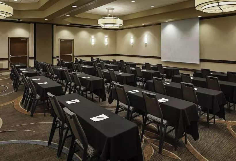 Sheraton Sioux Falls Hotel & Convention Center