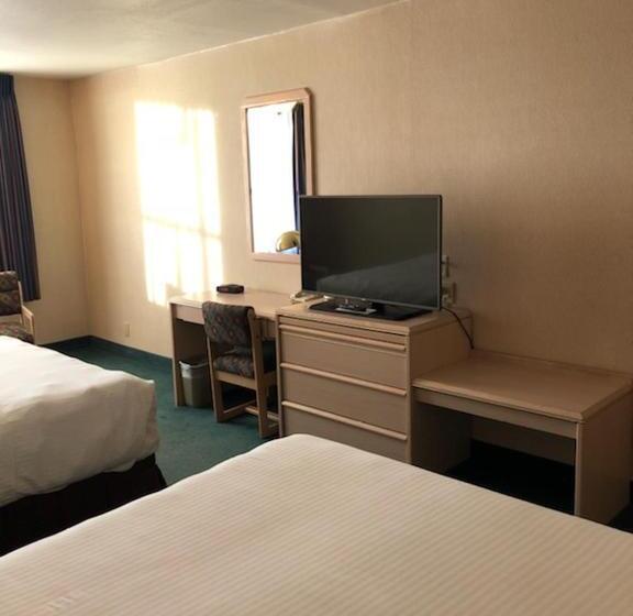 هتل Shilo Inn Mammoth Lakes