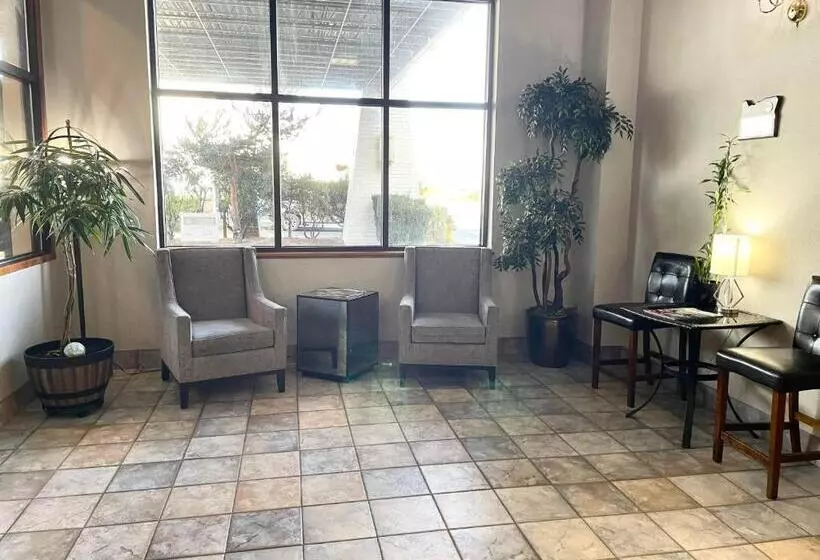 هتل Shilo Inn Suites Salem