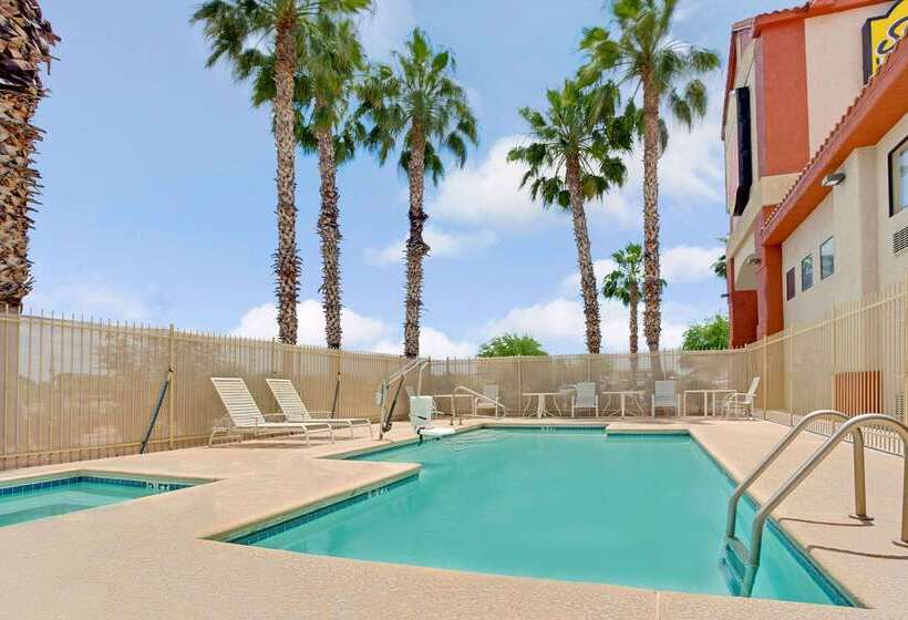 فندق Super 8 By Wyndham Tucson/grant Road Area Az