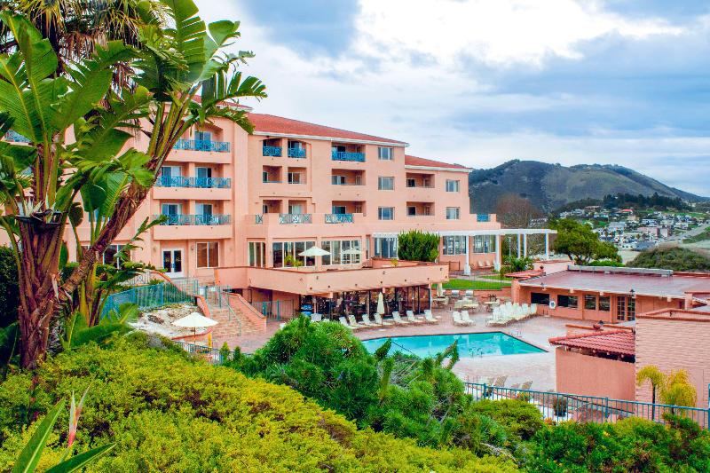 استراحتگاه San Luis Bay Inn