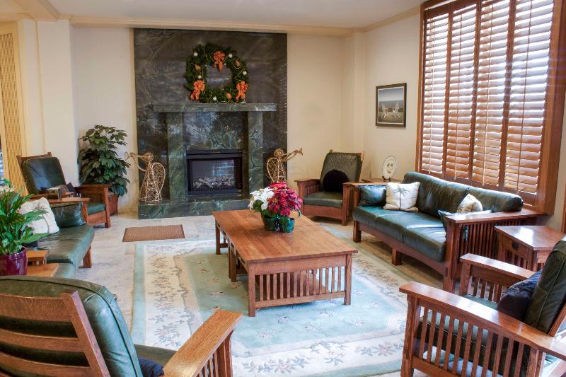 استراحتگاه San Luis Bay Inn