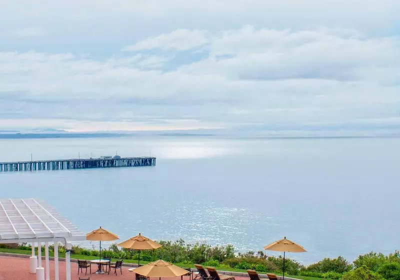 渡假胜地  San Luis Bay Inn