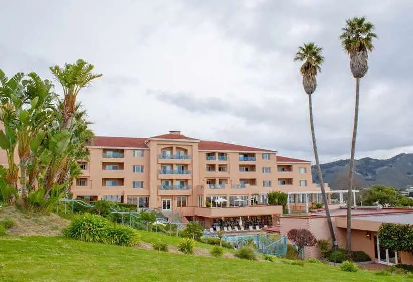 リゾートホテル San Luis Bay Inn