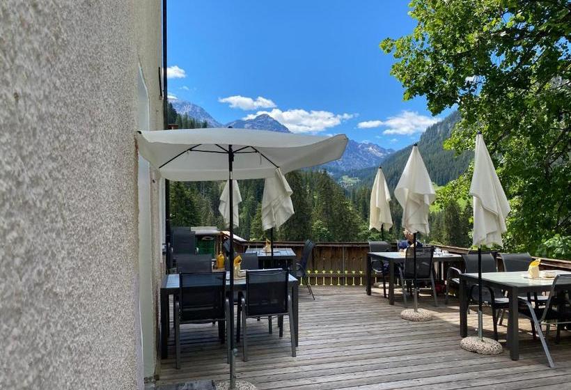 هاستل Gasthaus Edelweiss