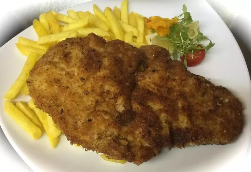 ユースホステル Gasthaus Edelweiss