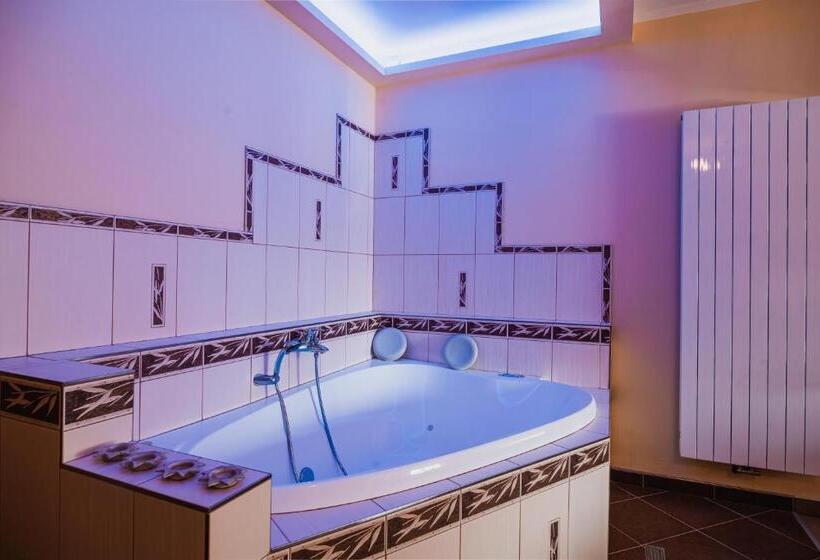 בית מלון כפרי Krajka