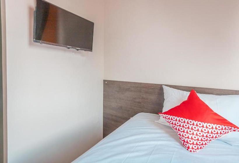 Hotel Oyo 1907 Pangrango Residence