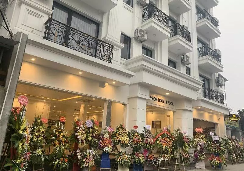 Paragon Noi Bai Hotel & Pool