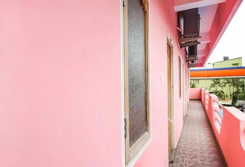 هتل Spot On 47779 Thirugnanasamandham Rooms
