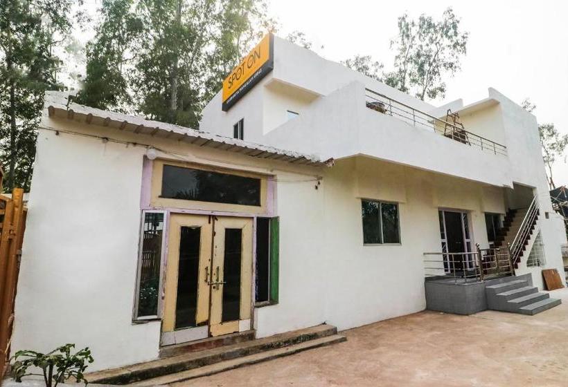 Отель Spot On 49845 Saubhagya Mangalam