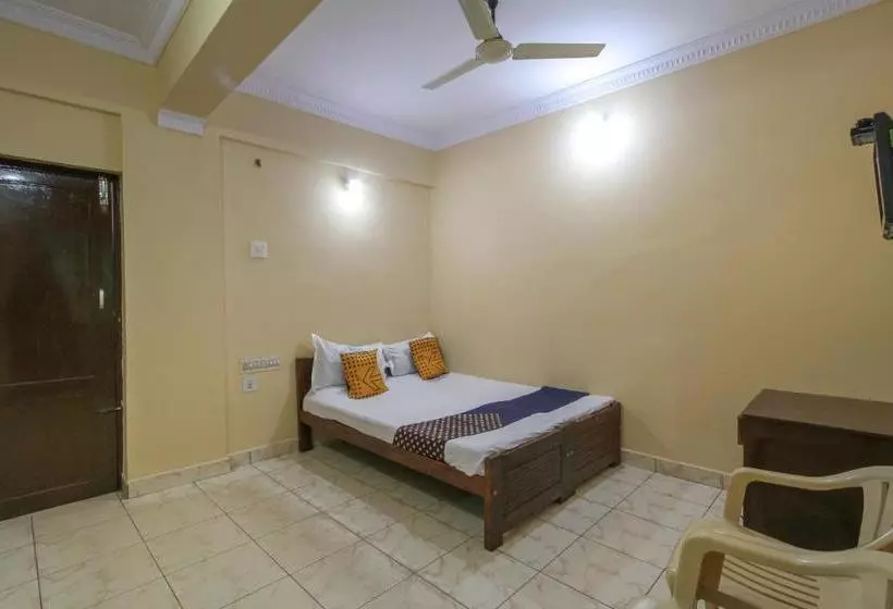 ホテル Spot On 65050 Bawa Lodge