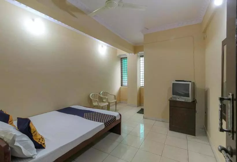 ホテル Spot On 65050 Bawa Lodge