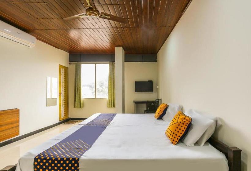 בית מלון כפרי Spot On 66804 Rehoboth Tower