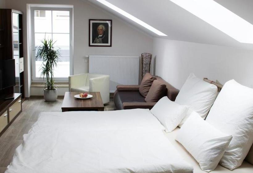 ペンション Ringelnatz & Lichtwer Ferienwohnung Wurzen