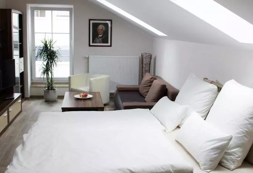 ペンション Ringelnatz & Lichtwer Ferienwohnung Wurzen