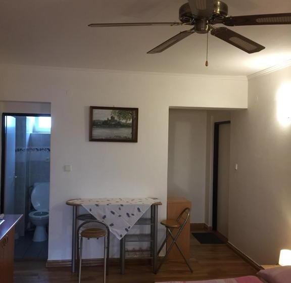 Пансион Studio Florida