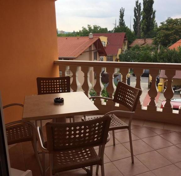 Пансион Studio Florida