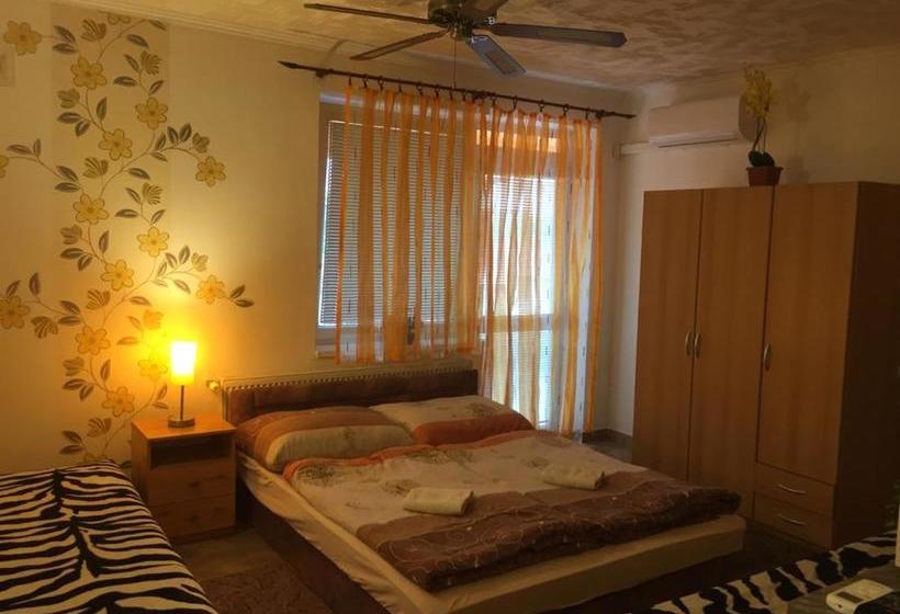 Пансион Studio Florida