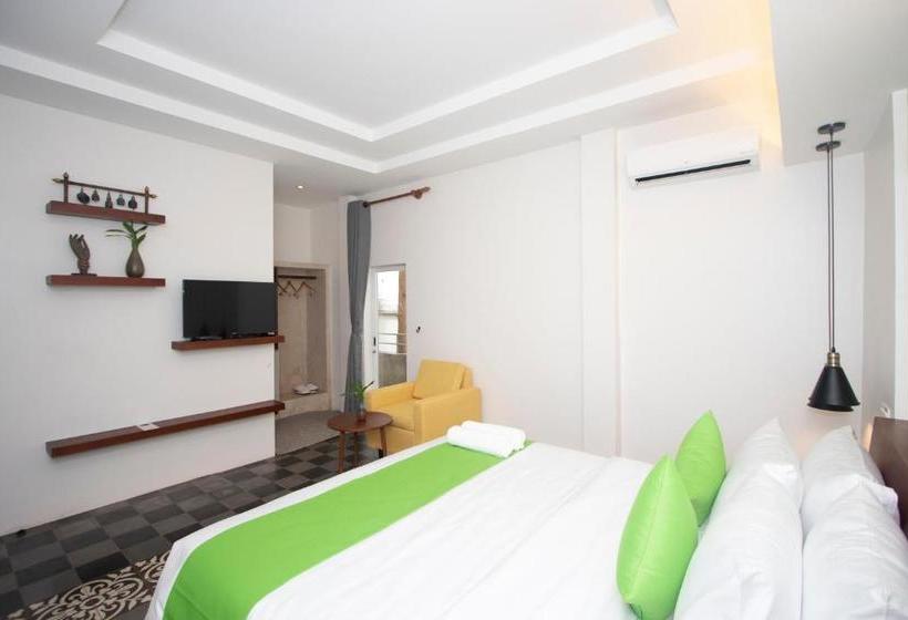 Отель Baahu Villa