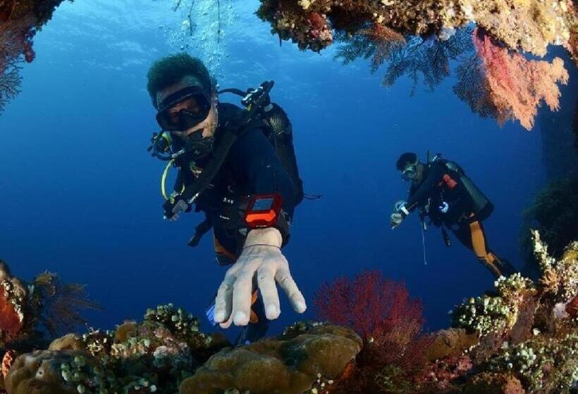 فندق Crystal Ocean View Tulamben