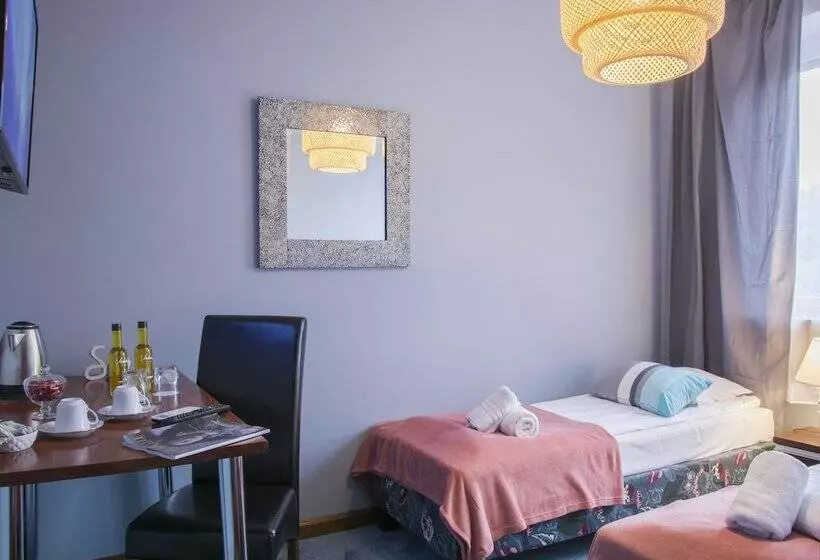 Majatalo Apartamenty Na Fali