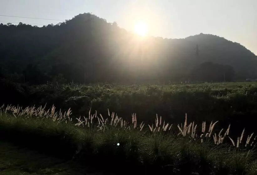 Baan Apa Erawan Resort