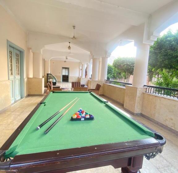 پانسیون The Grand Pyramids View