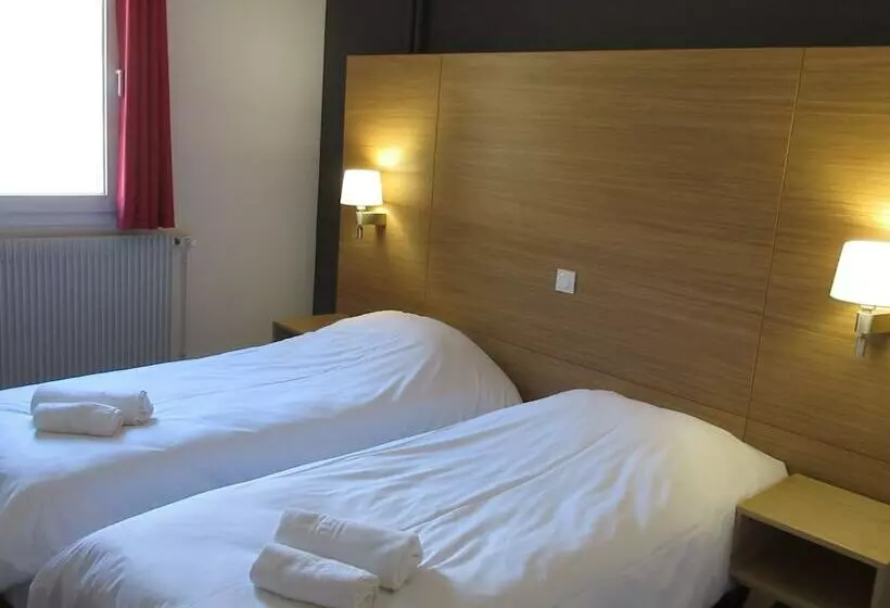 Majatalo Village De Vacances De Marc   Chambres