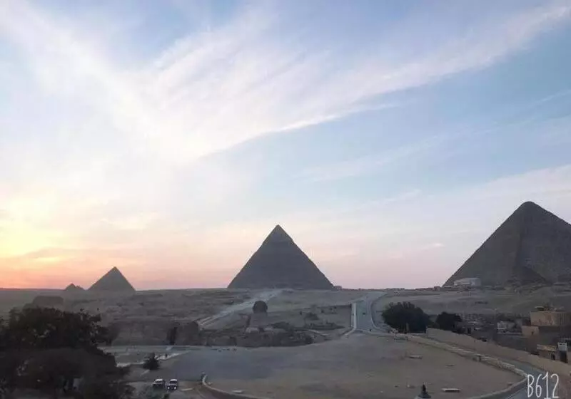 هتل Pyramids Heaven Inn