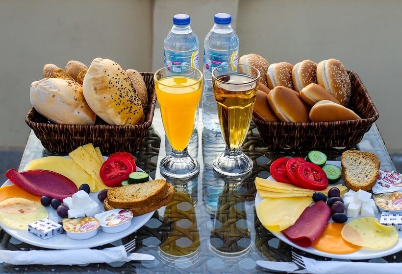 هتل Pyramids Heaven Inn