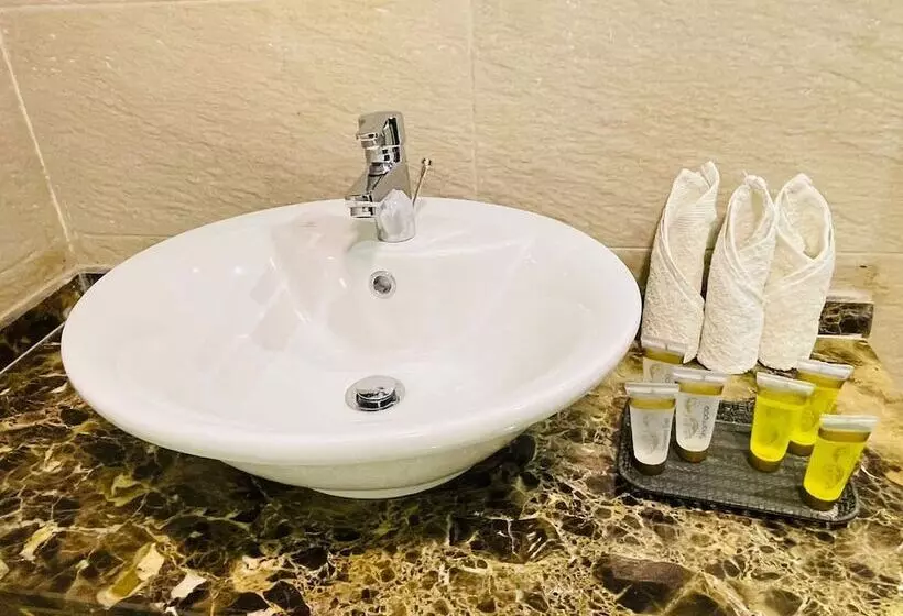 هتل Pyramids Heaven Inn