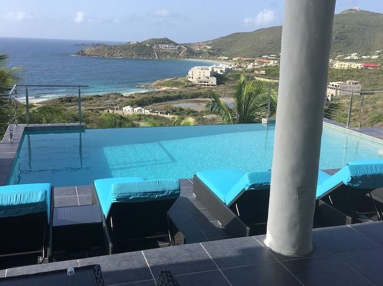 Sea La Vie By Island Properties Online