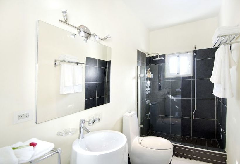 Sea La Vie By Island Properties Online