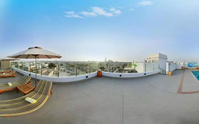 Lemon Tree Hotel, Jumeirah Dubai