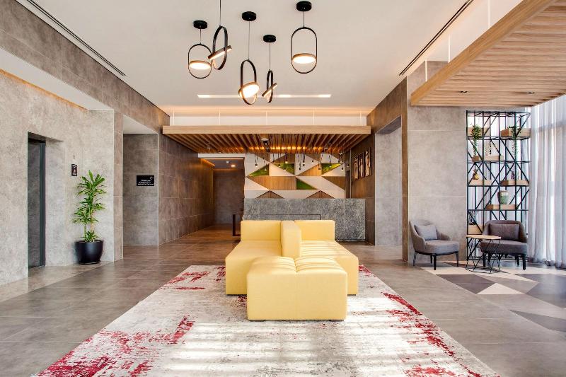 Lemon Tree Hotel, Jumeirah Dubai