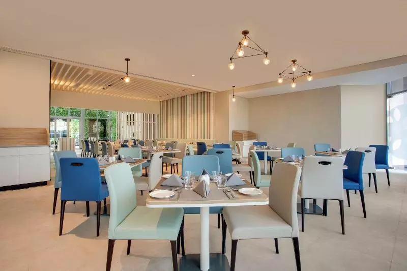 Lemon Tree Hotel, Jumeirah Dubai