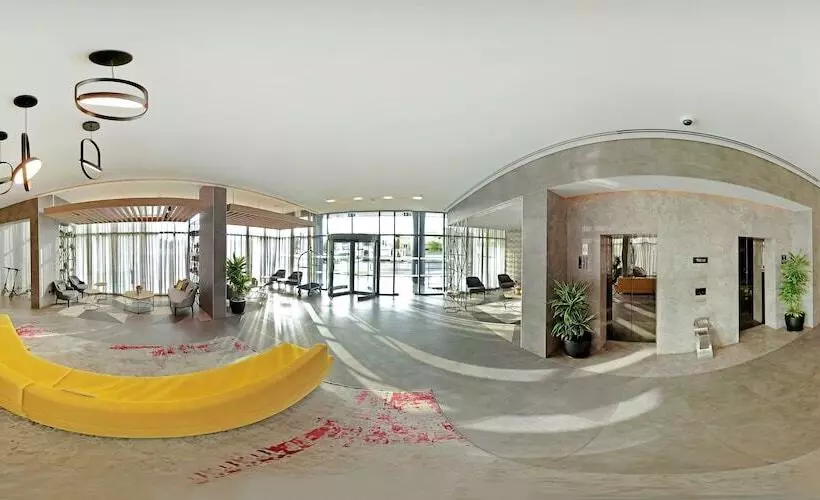 Lemon Tree Hotel, Jumeirah Dubai