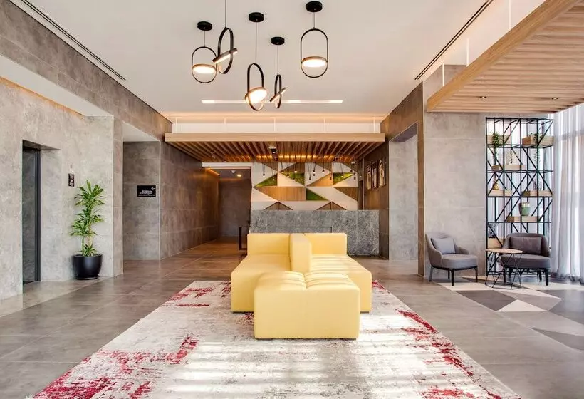 Lemon Tree Hotel, Jumeirah Dubai