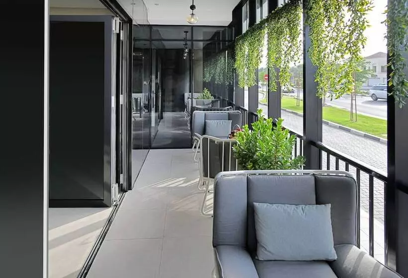 Lemon Tree Hotel, Jumeirah Dubai