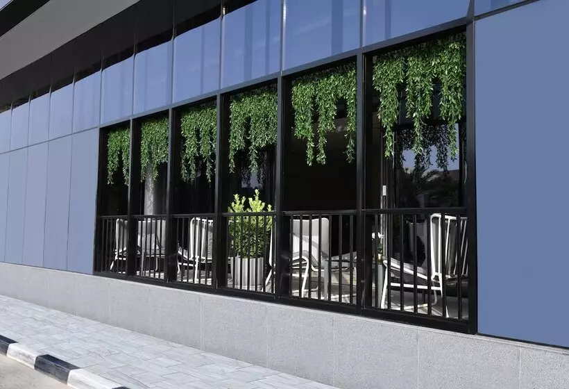 Lemon Tree Hotel, Jumeirah Dubai