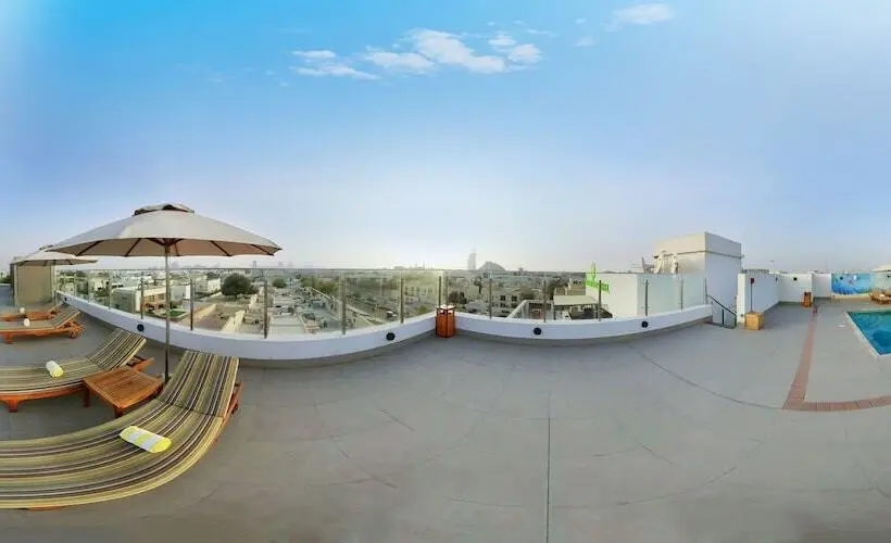 Lemon Tree Hotel, Jumeirah Dubai