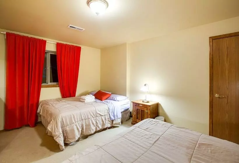 29sl   Hot Tub   Sauna   Bbq   Shuffle Board   Sleeps 11