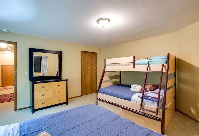 29sl   Hot Tub   Sauna   Bbq   Shuffle Board   Sleeps 11