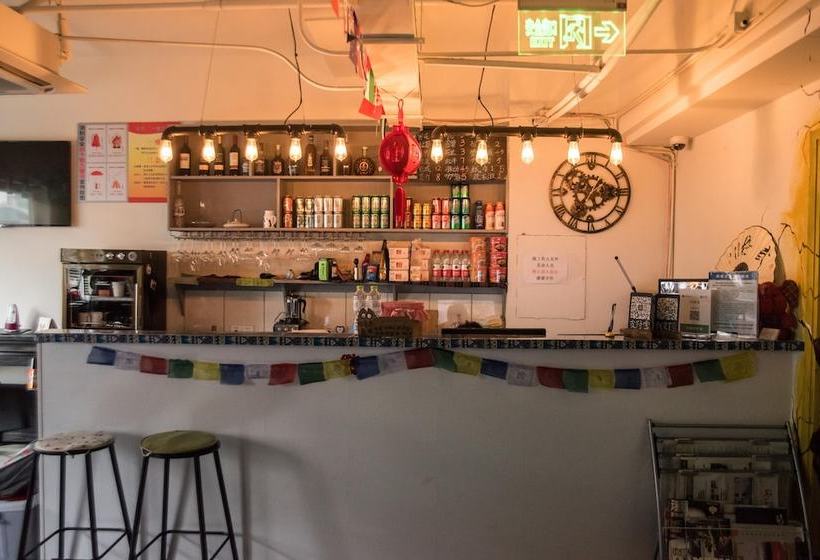 Hangzhou Wulin Youth Hostel