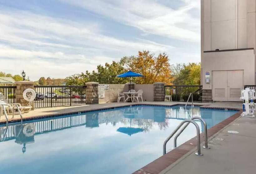 فندق Comfort Inn Greensboro  Kernersville